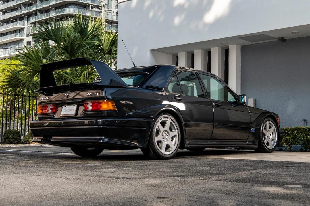 1990 Mercedes-Benz 190E 2.5-16 Evolution II - Image 19 of 31