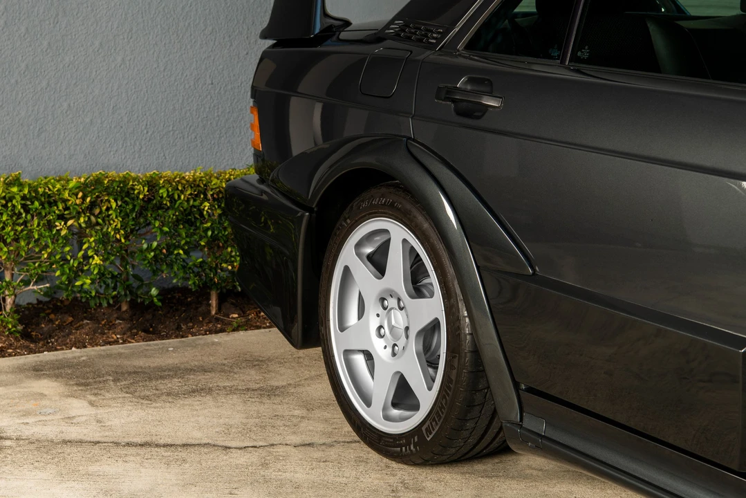 1990 Mercedes-Benz 190E 2.5-16 Evolution II - Image 31 of 31