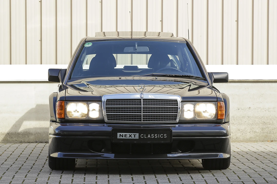 1990 Mercedes-Benz 190E 2.5-16 Evolution II - Image 12 of 31