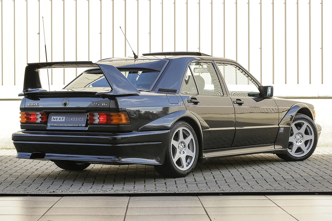 1990 Mercedes-Benz 190E 2.5-16 Evolution II - Image 8 of 31