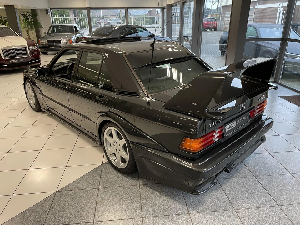 1990 Mercedes-Benz 190E 2.5-16 Evolution II - Image 15 of 31