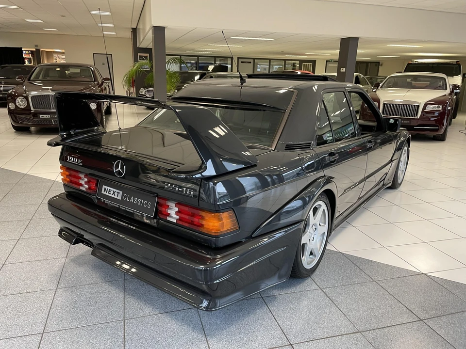 1990 Mercedes-Benz 190E 2.5-16 Evolution II - Image 19 of 31