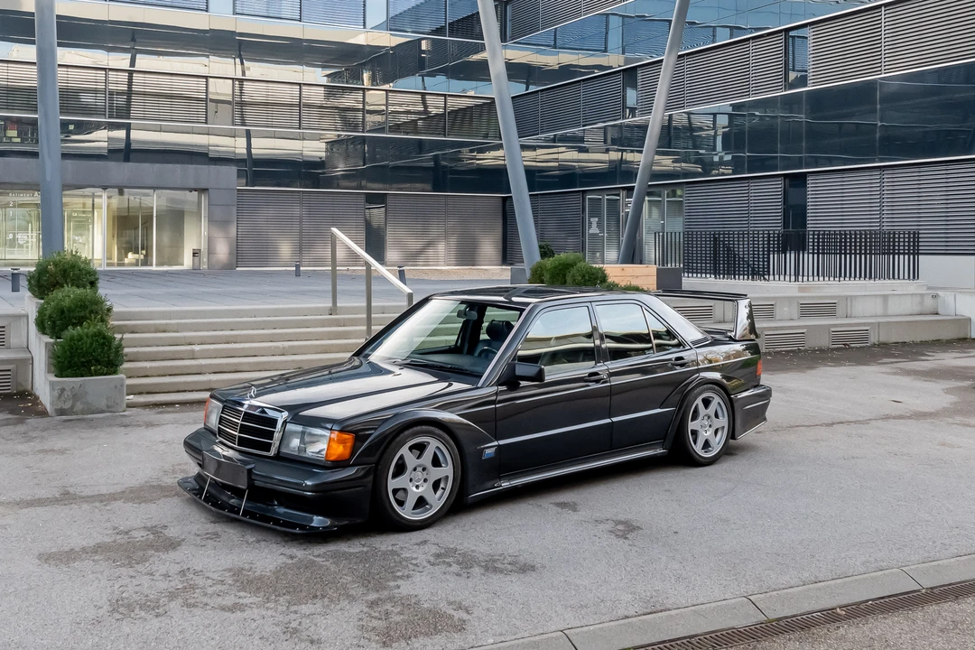1990 Mercedes-Benz 190E 2.5-16 Evolution II - Image 15 of 31
