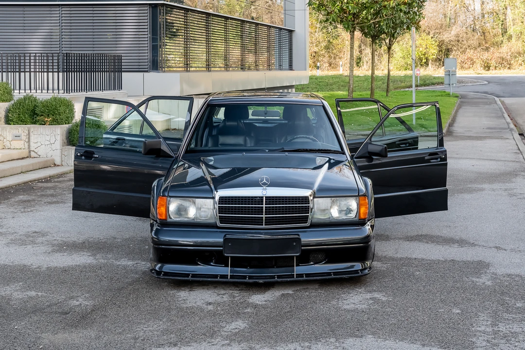 1990 Mercedes-Benz 190E 2.5-16 Evolution II - Image 3 of 31