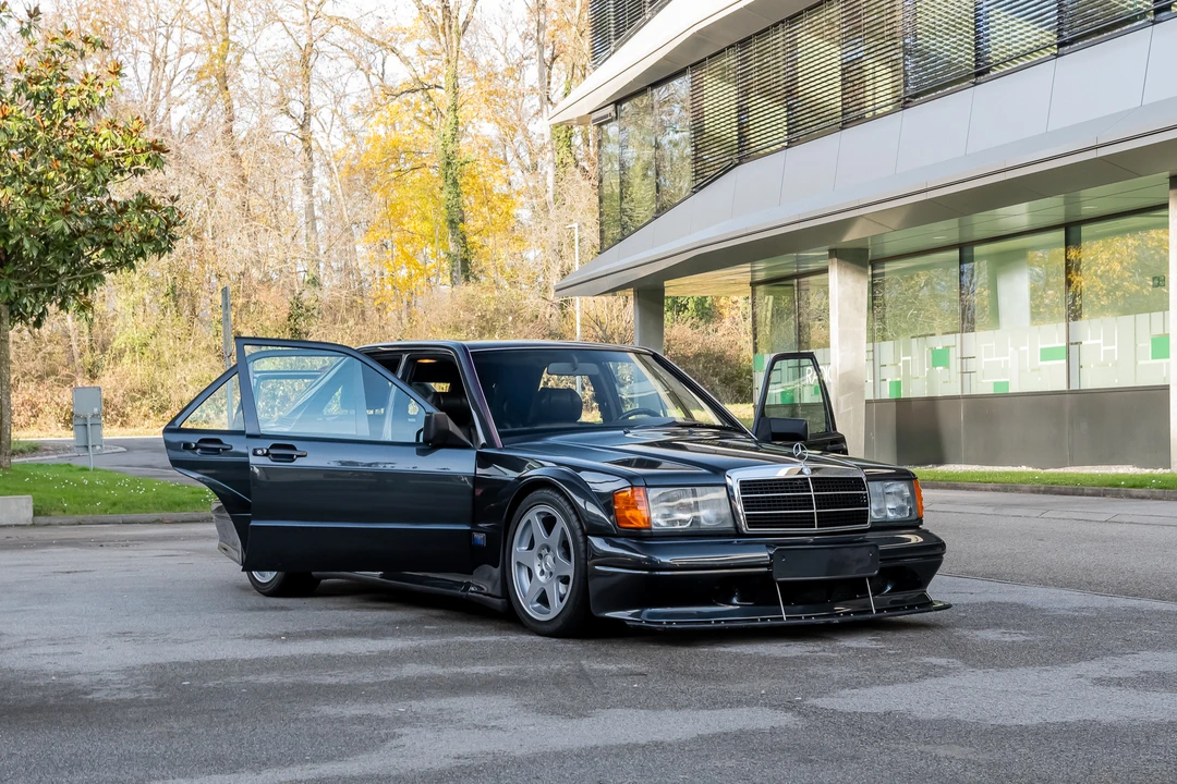 1990 Mercedes-Benz 190E 2.5-16 Evolution II - Image 23 of 31