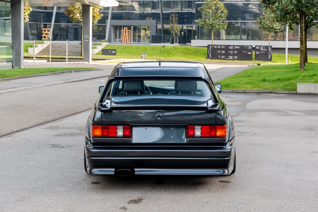 1990 Mercedes-Benz 190E 2.5-16 Evolution II - Image 28 of 31