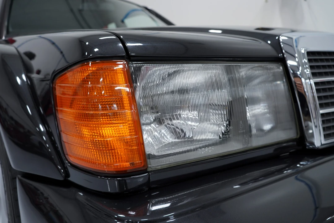 1990 Mercedes-Benz 190E 2.5-16 Evolution II - Image 21 of 31
