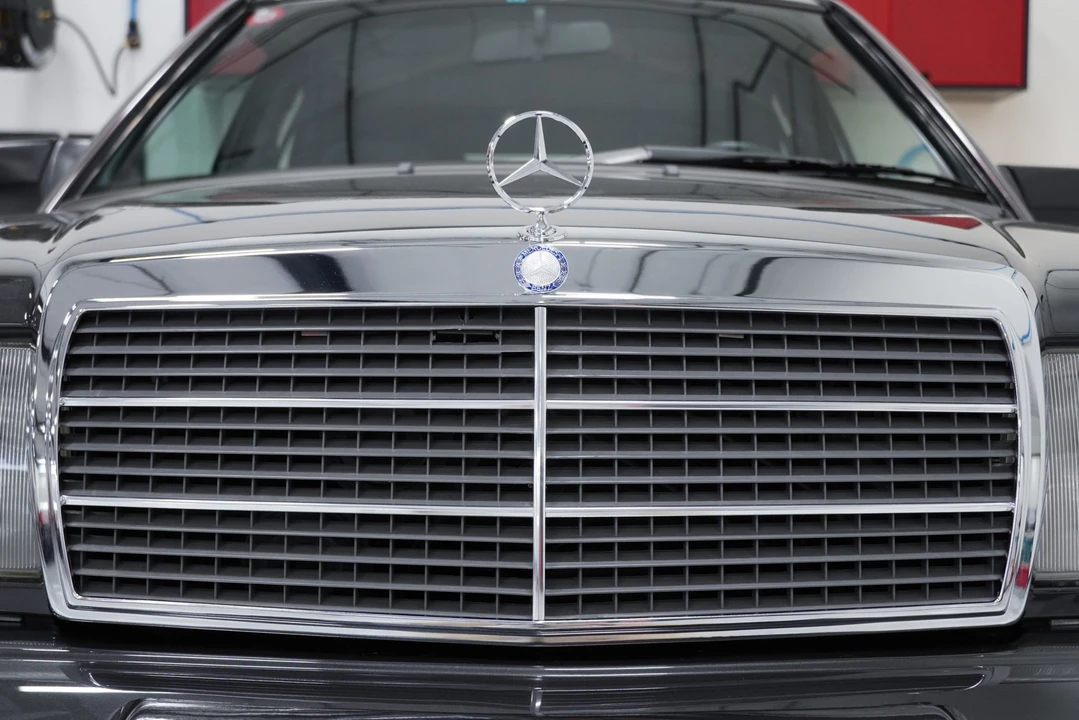 1990 Mercedes-Benz 190E 2.5-16 Evolution II - Image 25 of 31