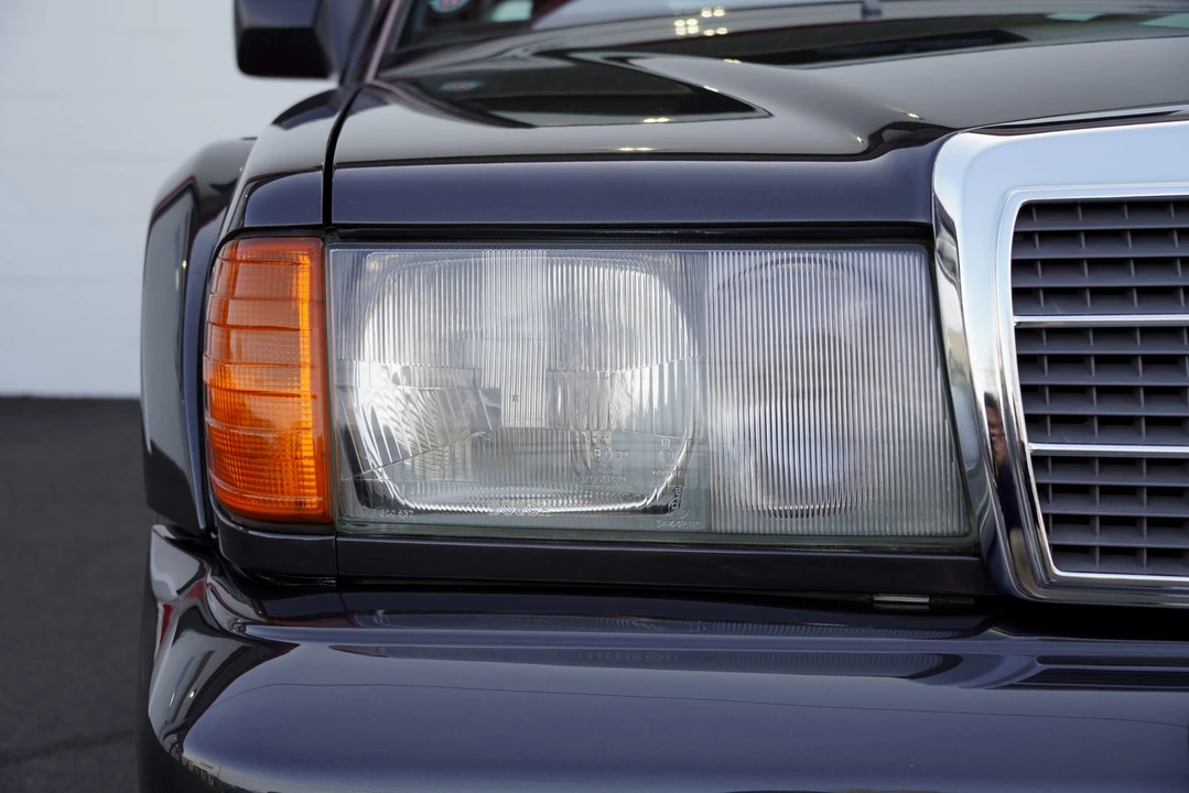 1990 Mercedes-Benz 190E 2.5-16 Evolution II - Image 6 of 31
