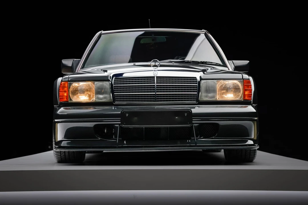 1990 Mercedes-Benz 190E 2.5-16 Evolution II - Image 9 of 31
