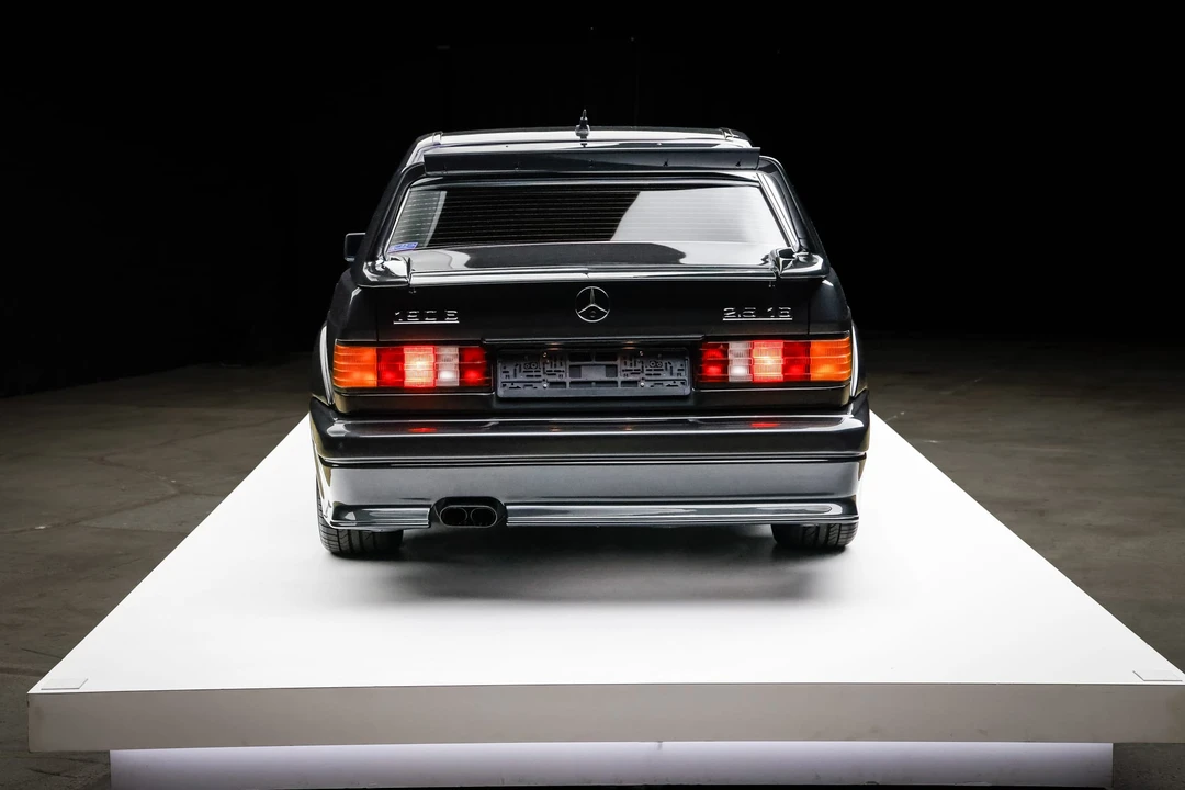 1990 Mercedes-Benz 190E 2.5-16 Evolution II - Image 23 of 31