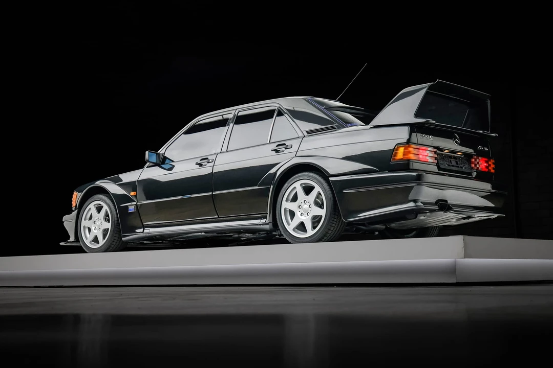 1990 Mercedes-Benz 190E 2.5-16 Evolution II - Image 27 of 31