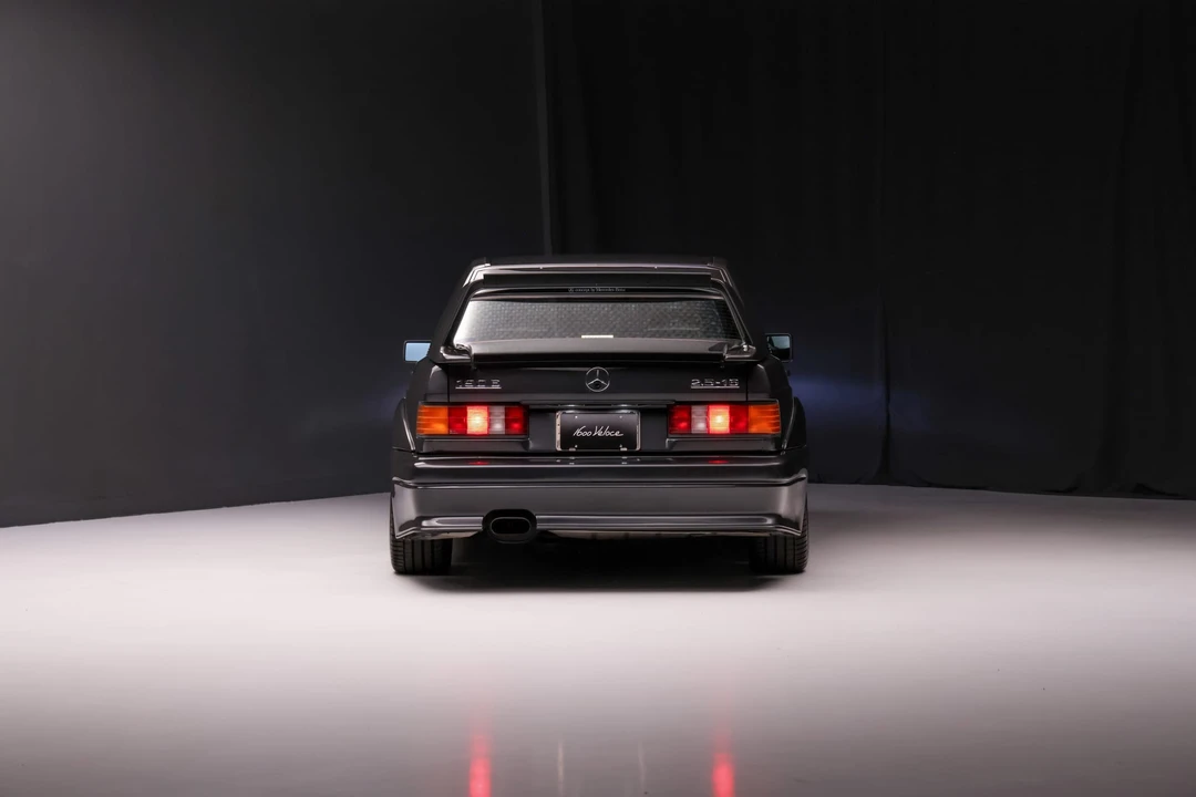 1990 Mercedes-Benz 190E 2.5-16 Evolution II - Image 6 of 31