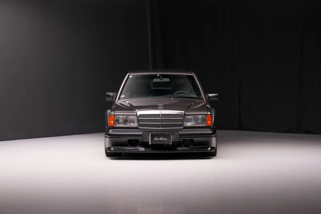 1990 Mercedes-Benz 190E 2.5-16 Evolution II - Image 10 of 31