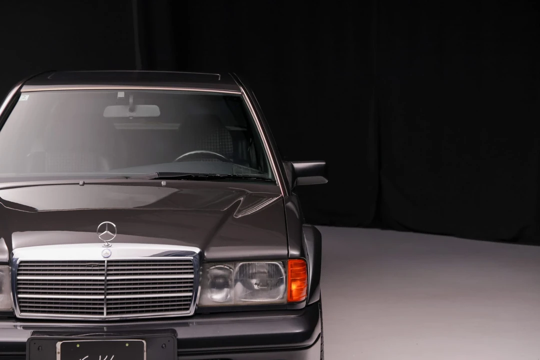 1990 Mercedes-Benz 190E 2.5-16 Evolution II - Image 15 of 31