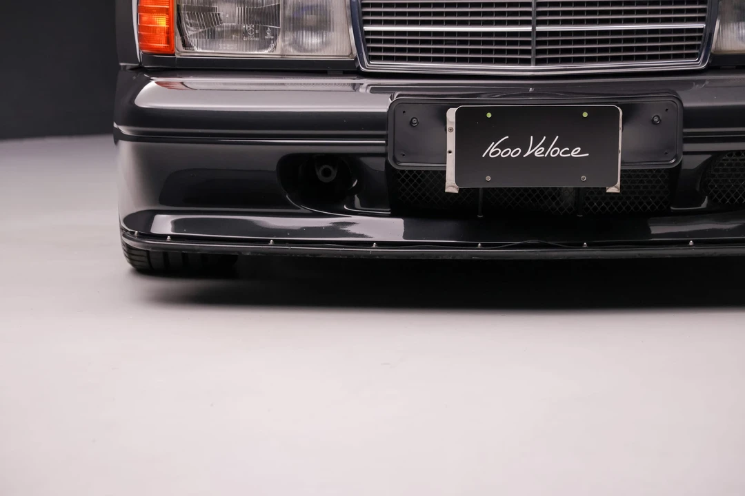1990 Mercedes-Benz 190E 2.5-16 Evolution II - Image 18 of 31