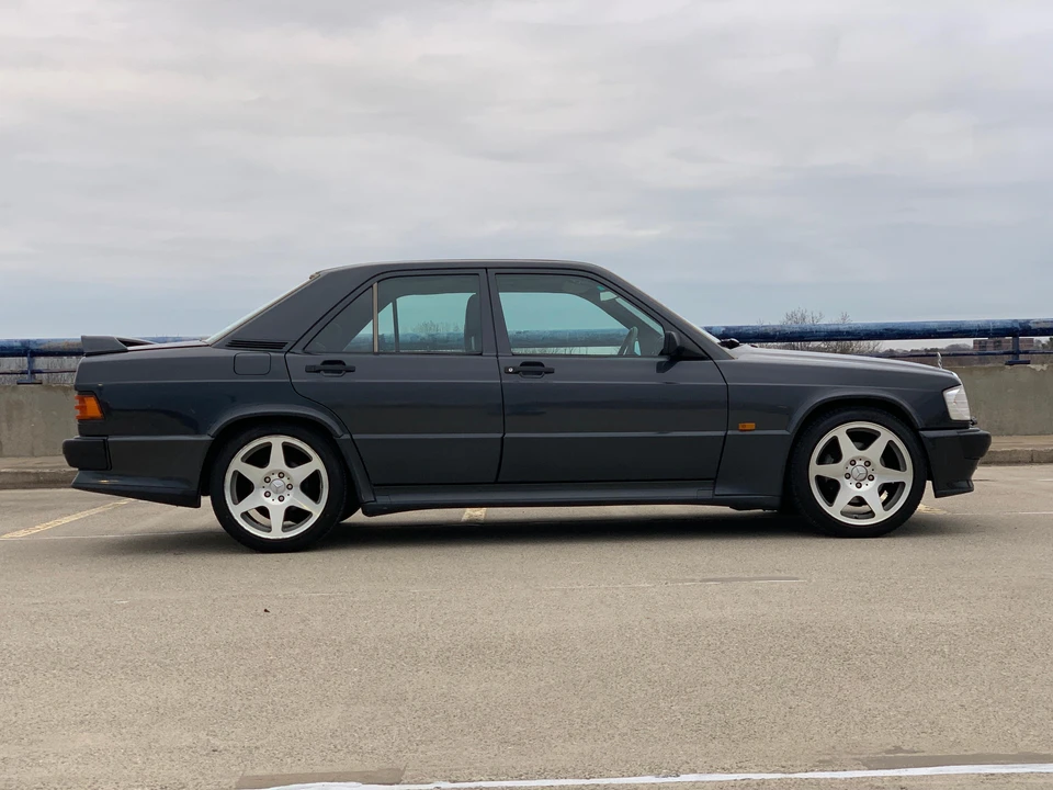 1990 Mercedes-Benz 190E 2.3-16 & 2.5-16 - Image 12 of 30