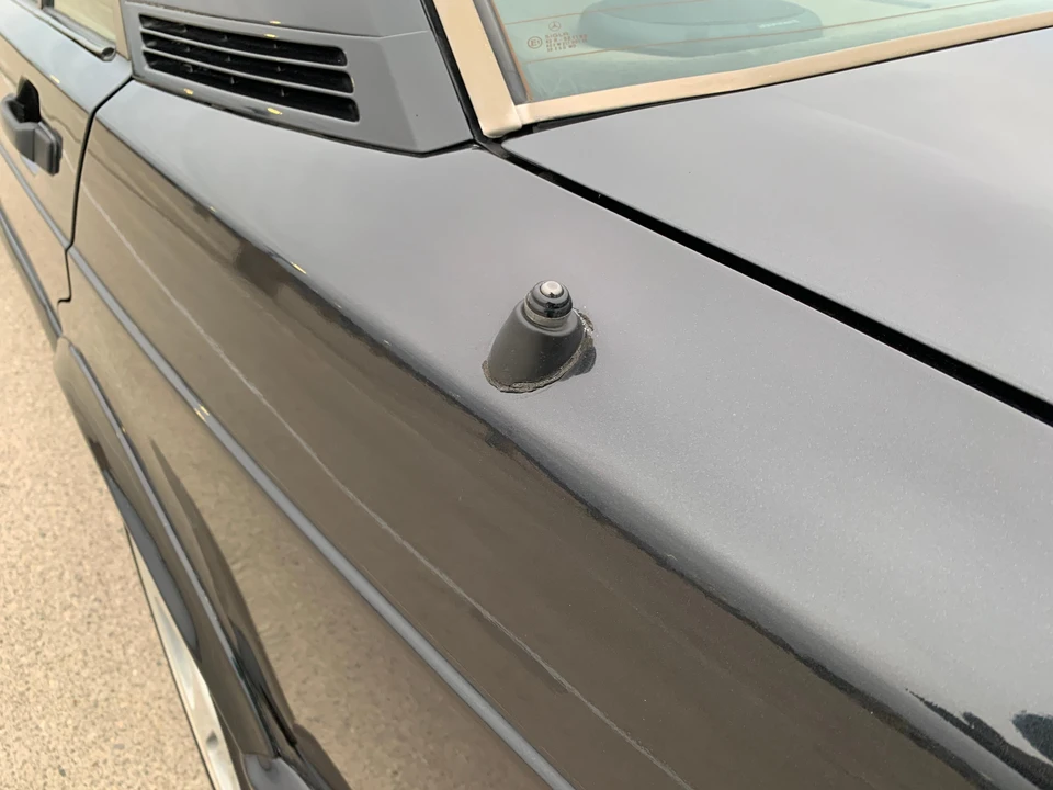 1990 Mercedes-Benz 190E 2.3-16 & 2.5-16 - Image 15 of 30