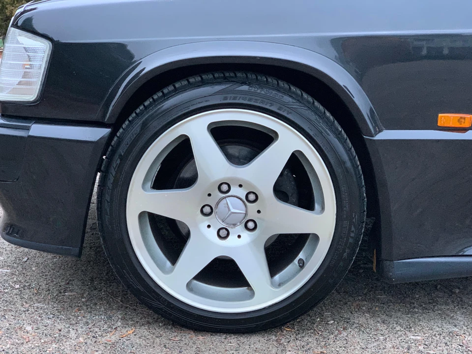 1990 Mercedes-Benz 190E 2.3-16 & 2.5-16 - Image 21 of 30