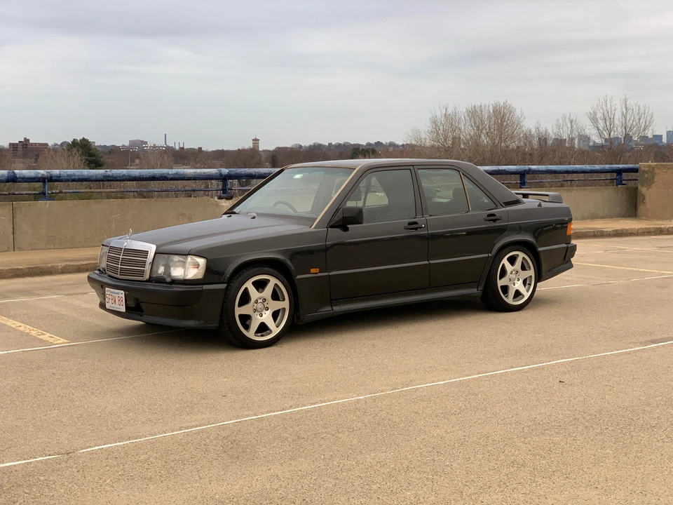 1990 Mercedes-Benz 190E 2.3-16 & 2.5-16 - Image 8 of 30