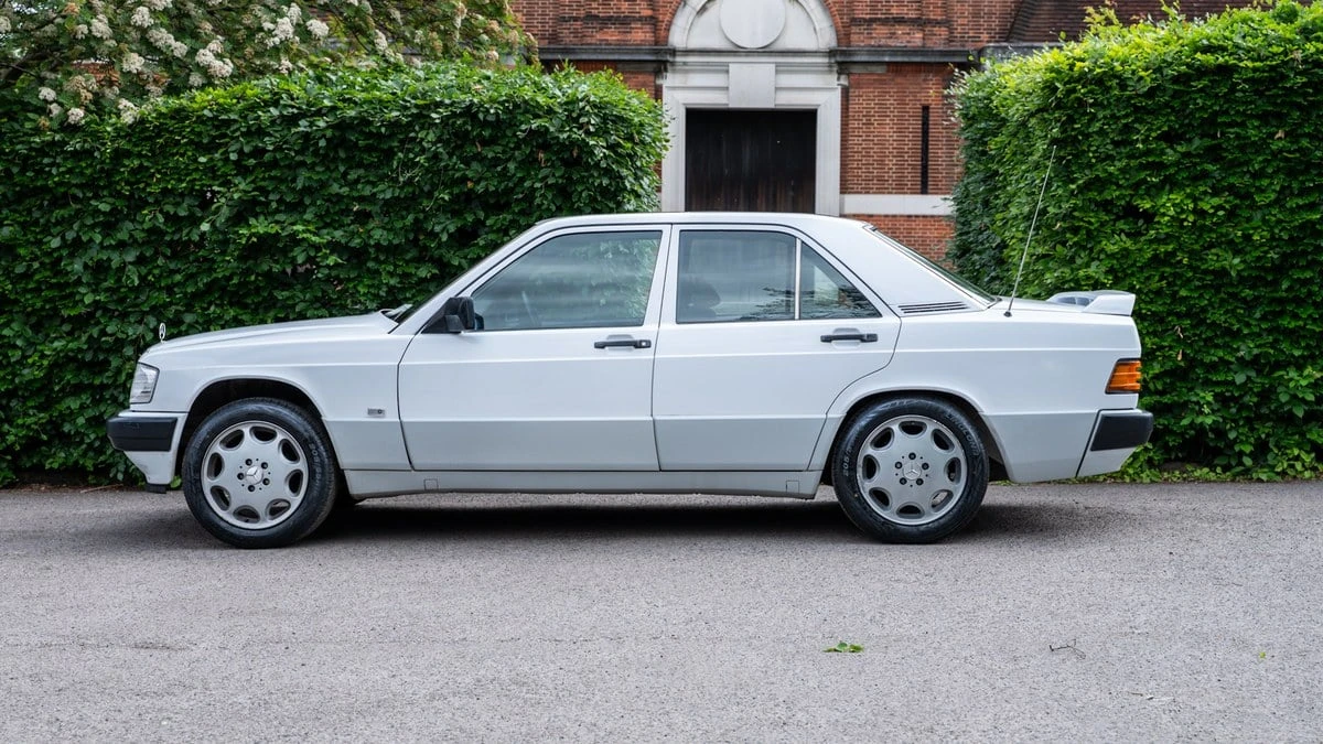 1990 Mercedes-Benz 190E - Image 11 of 30