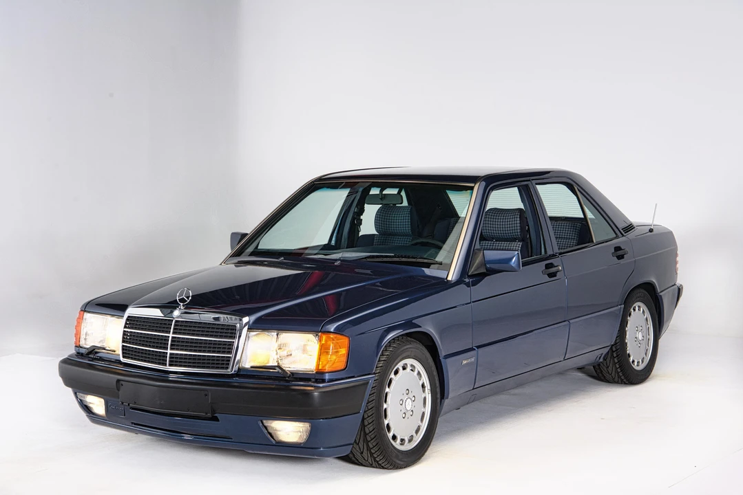 1990 Mercedes-Benz 190E - Image 7 of 31