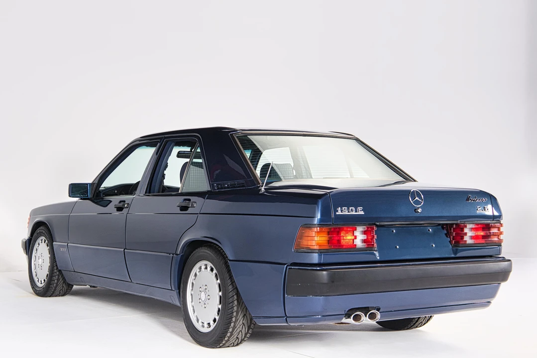 1990 Mercedes-Benz 190E - Image 10 of 31