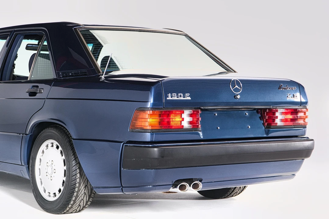 1990 Mercedes-Benz 190E - Image 31 of 31