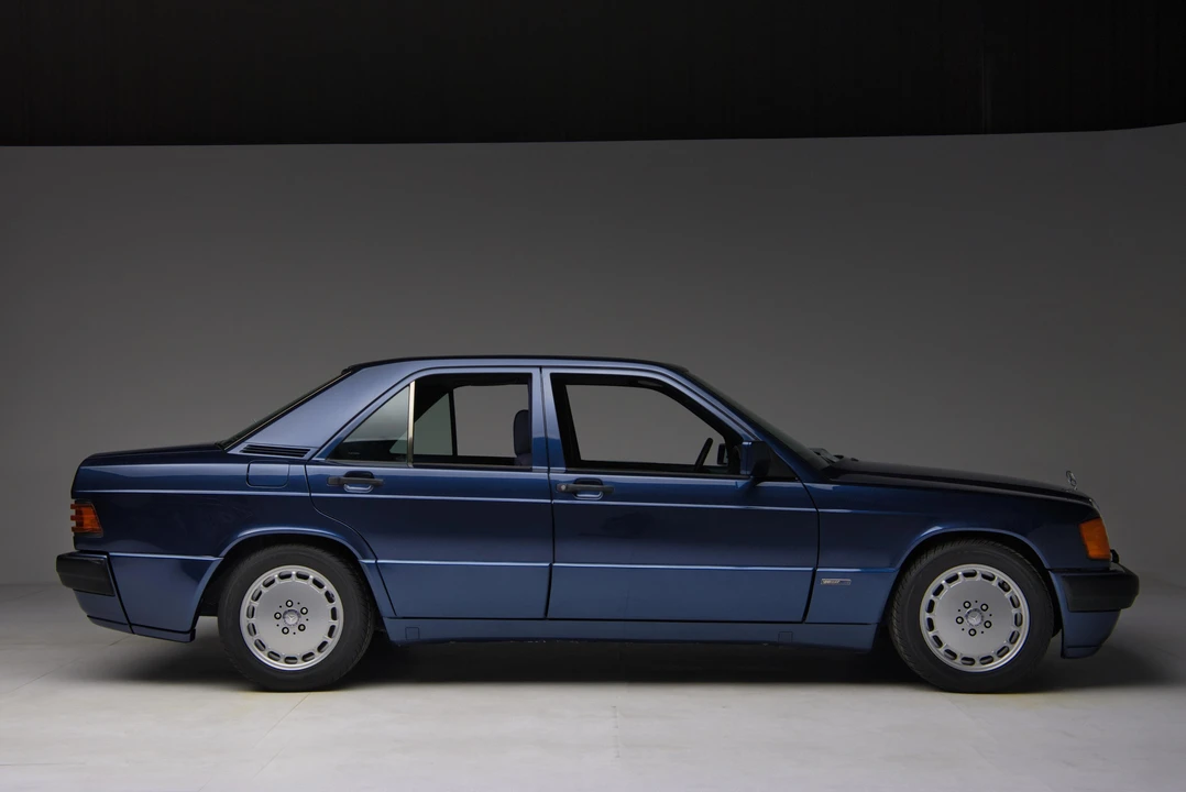 1990 Mercedes-Benz 190E - Image 21 of 31