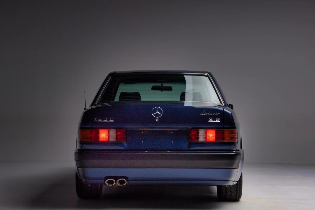 1990 Mercedes-Benz 190E - Image 18 of 31