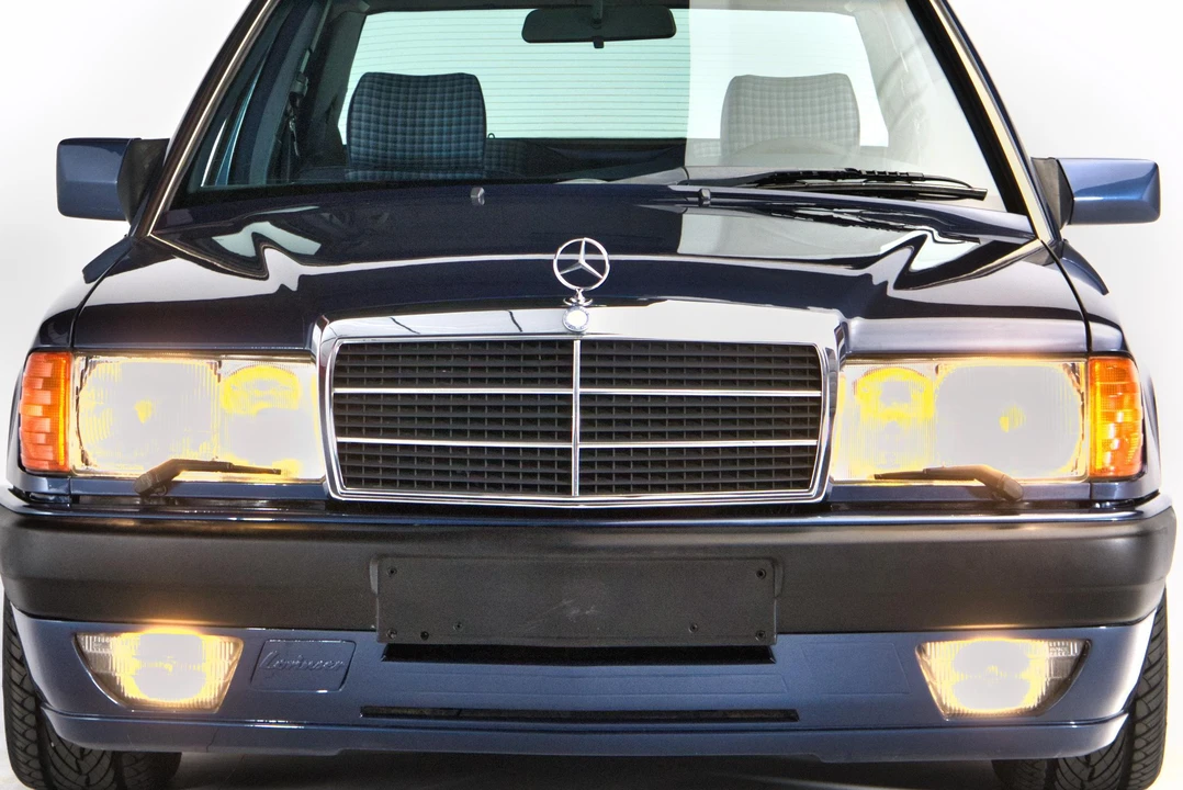 1990 Mercedes-Benz 190E - Image 23 of 31