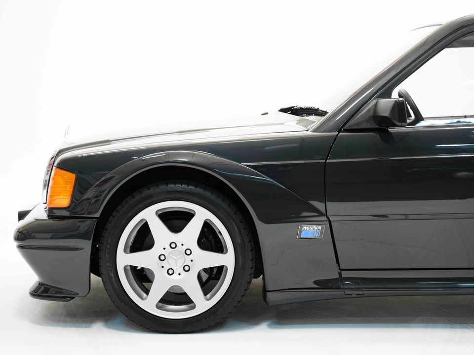 1990 Mercedes-Benz 190E 2.5-16 Evolution II - Image 23 of 31