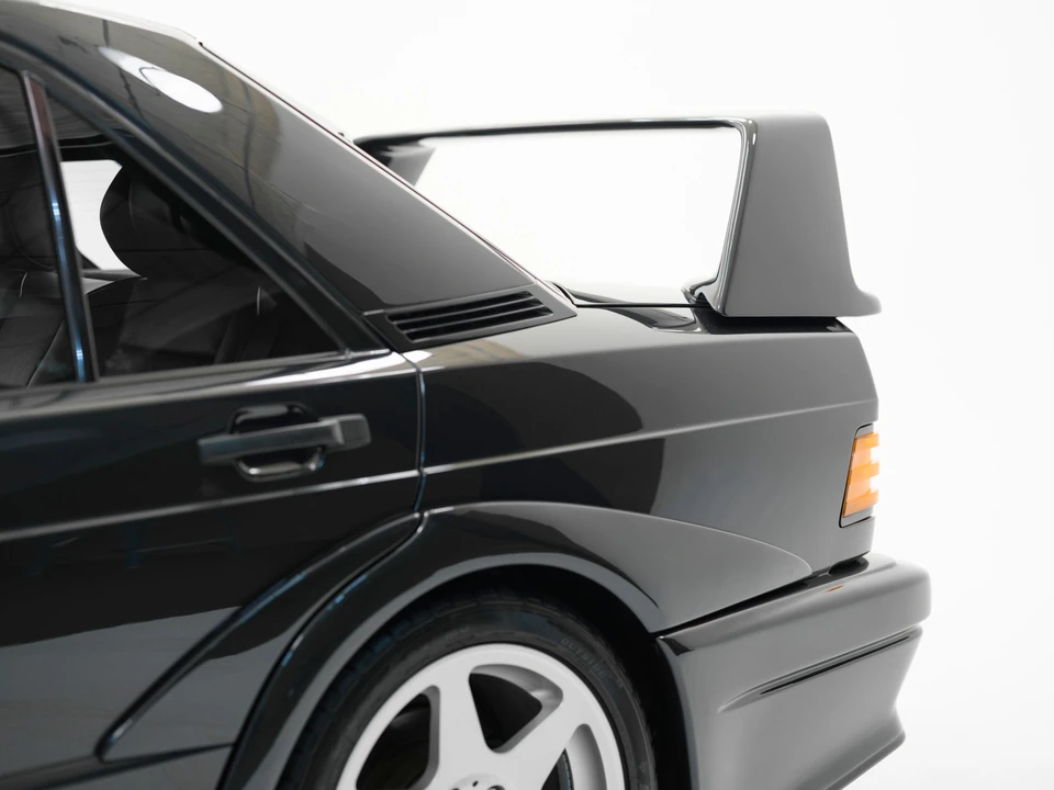 1990 Mercedes-Benz 190E 2.5-16 Evolution II - Image 20 of 31