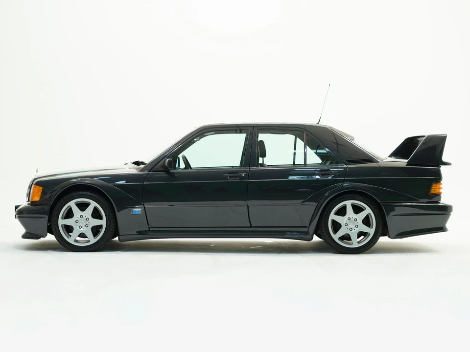 1990 Mercedes-Benz 190E 2.5-16 Evolution II - Image 24 of 31