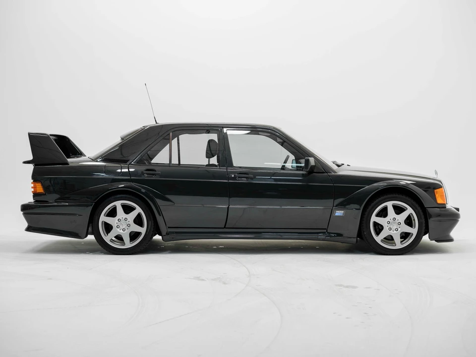 1990 Mercedes-Benz 190E 2.5-16 Evolution II - Image 9 of 31