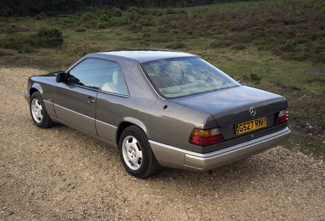 1990 Mercedes-Benz W124 E-Class - Image 3 of 6