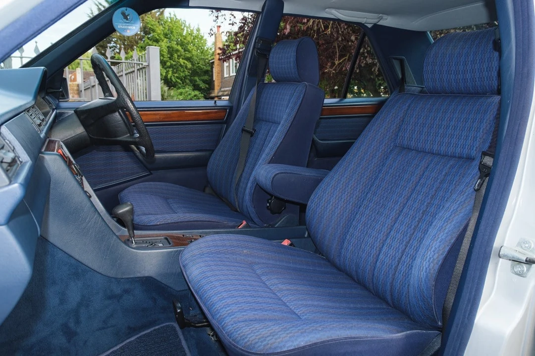 1990 Mercedes-Benz W124 E-Class - Image 7 of 30