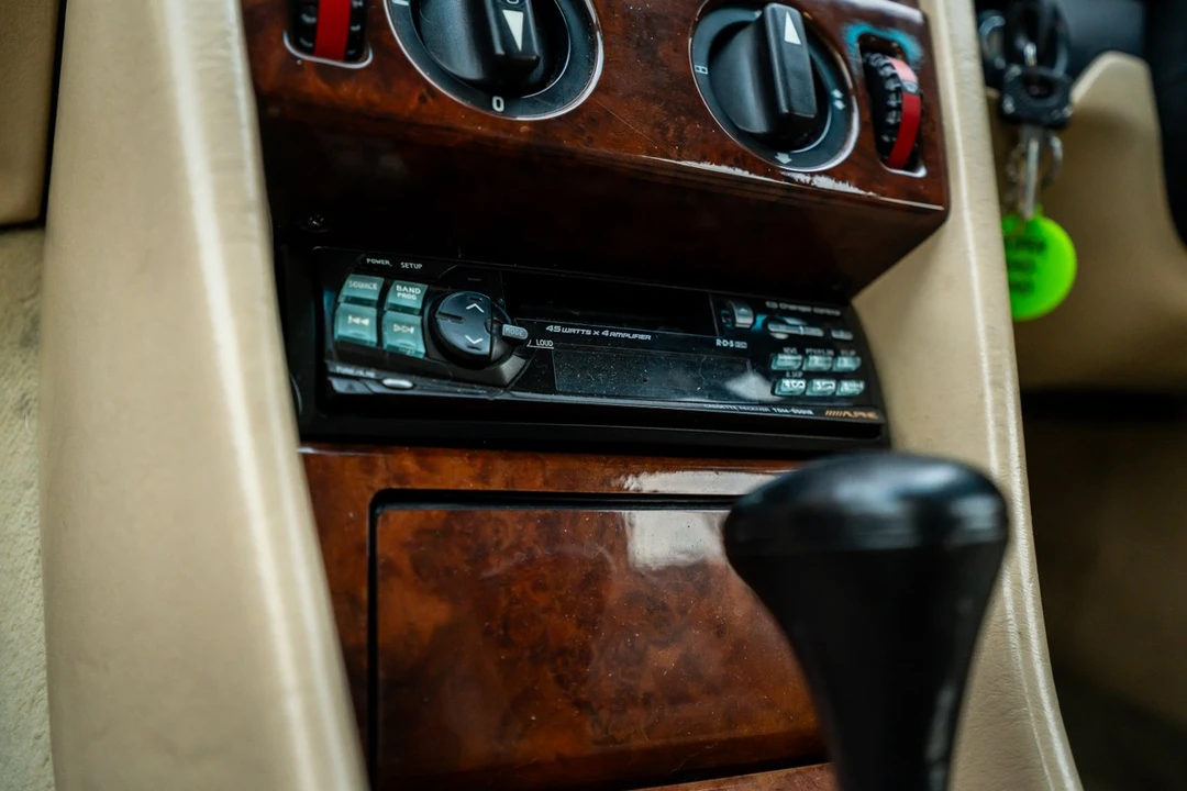 1990 Mercedes-Benz W124 E-Class - Image 24 of 30