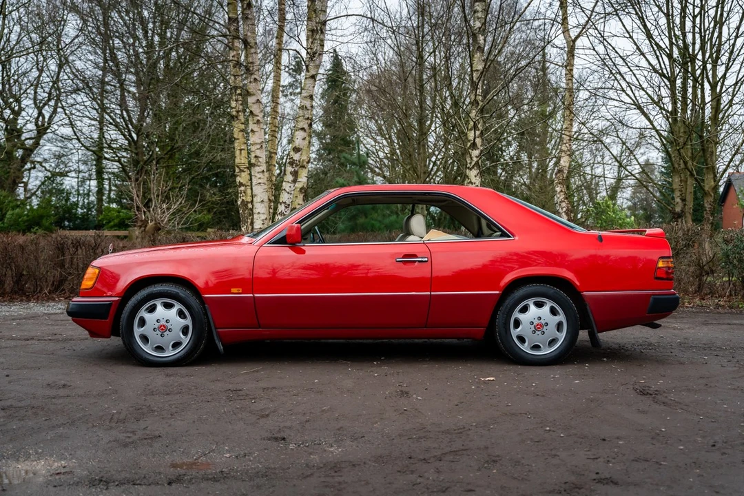 1990 Mercedes-Benz W124 E-Class - Image 23 of 30