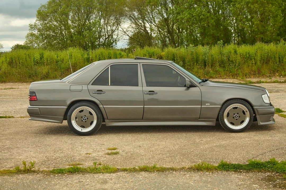 1990 Mercedes-Benz W124 E-Class - Image 6 of 30