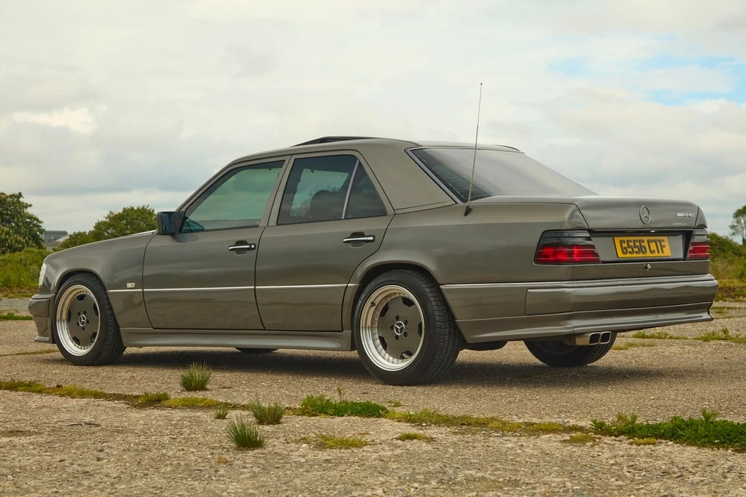 1990 Mercedes-Benz W124 E-Class - Image 9 of 30