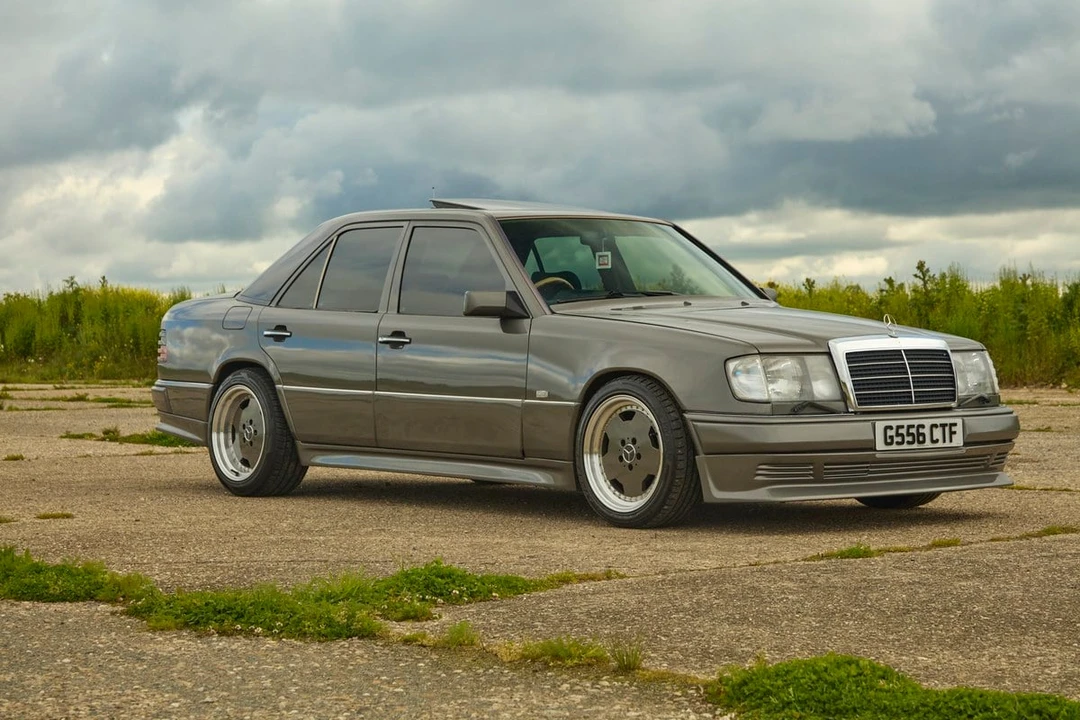 1990 Mercedes-Benz W124 E-Class - Image 2 of 30