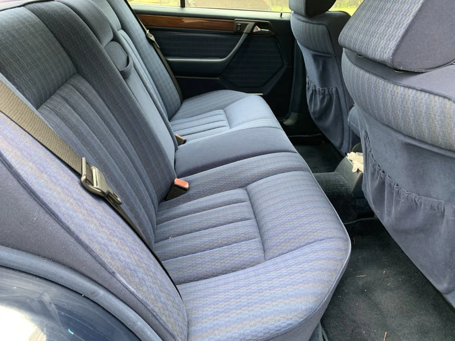 1990 Mercedes-Benz W124 E-Class - Image 6 of 10