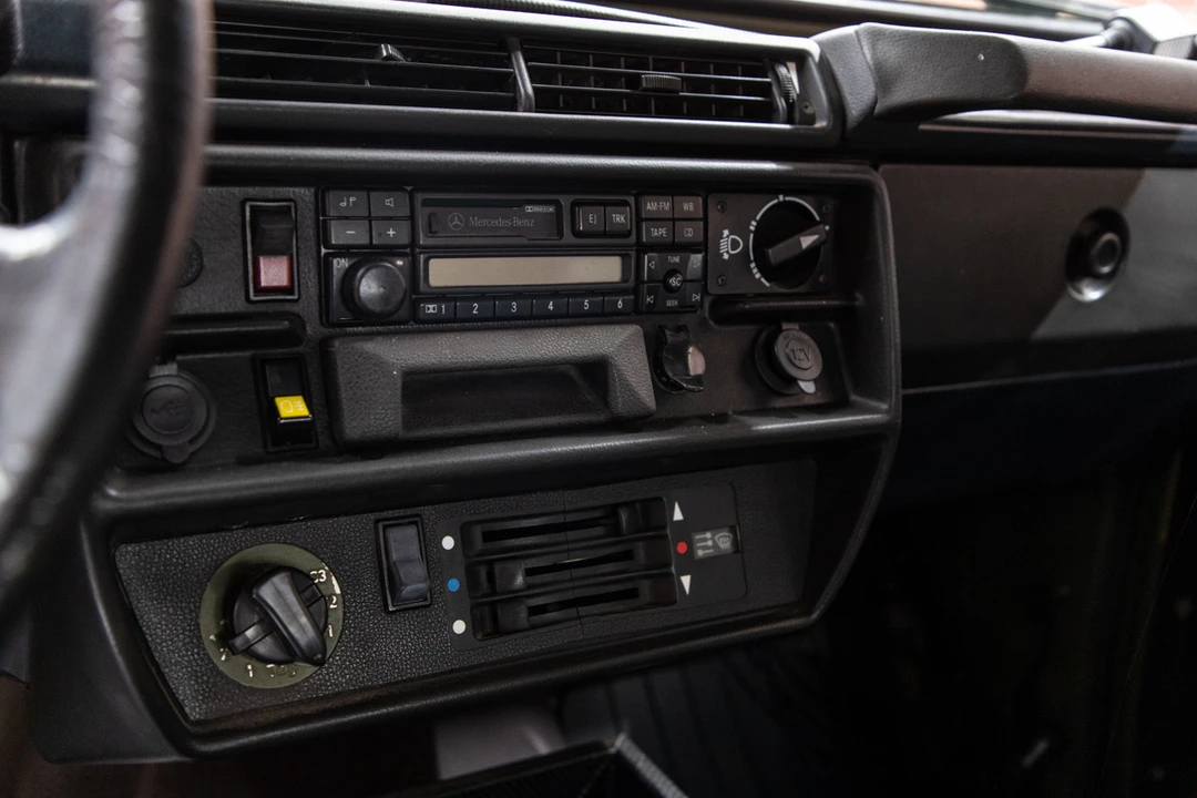 1990 Mercedes-Benz W461 G-Class - Image 28 of 31