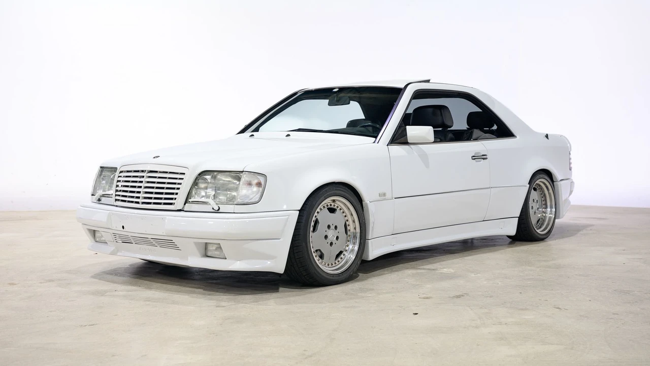 1990 Mercedes-Benz W124 E-Class - Image 12 of 31