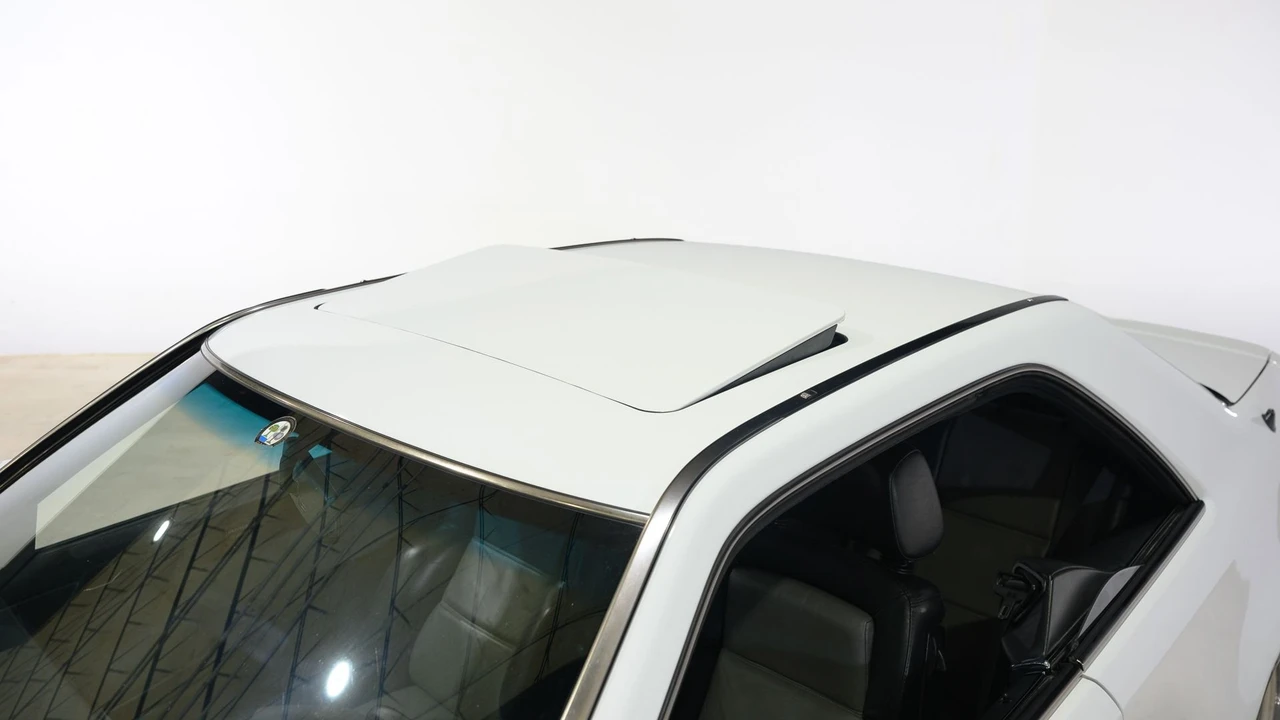 1990 Mercedes-Benz W124 E-Class - Image 27 of 31