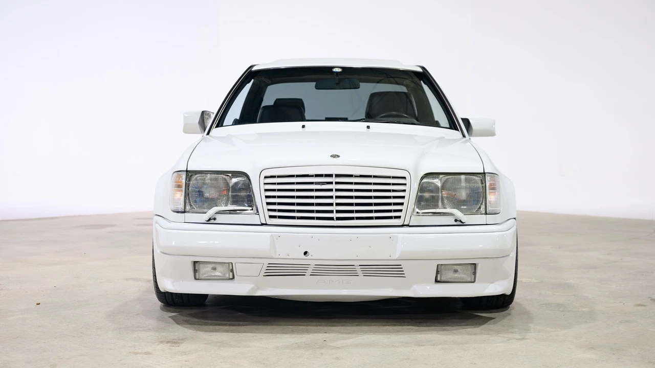 1990 Mercedes-Benz W124 E-Class - Image 3 of 31