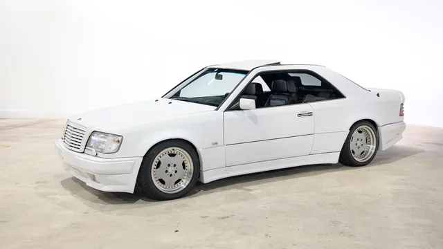 1990 Mercedes-Benz 300 CE-24 Vitt Performance Widebody