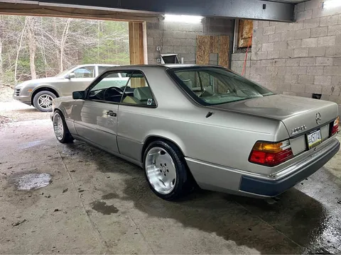 1990 Mercedes-Benz 300 CE Coupe 2D