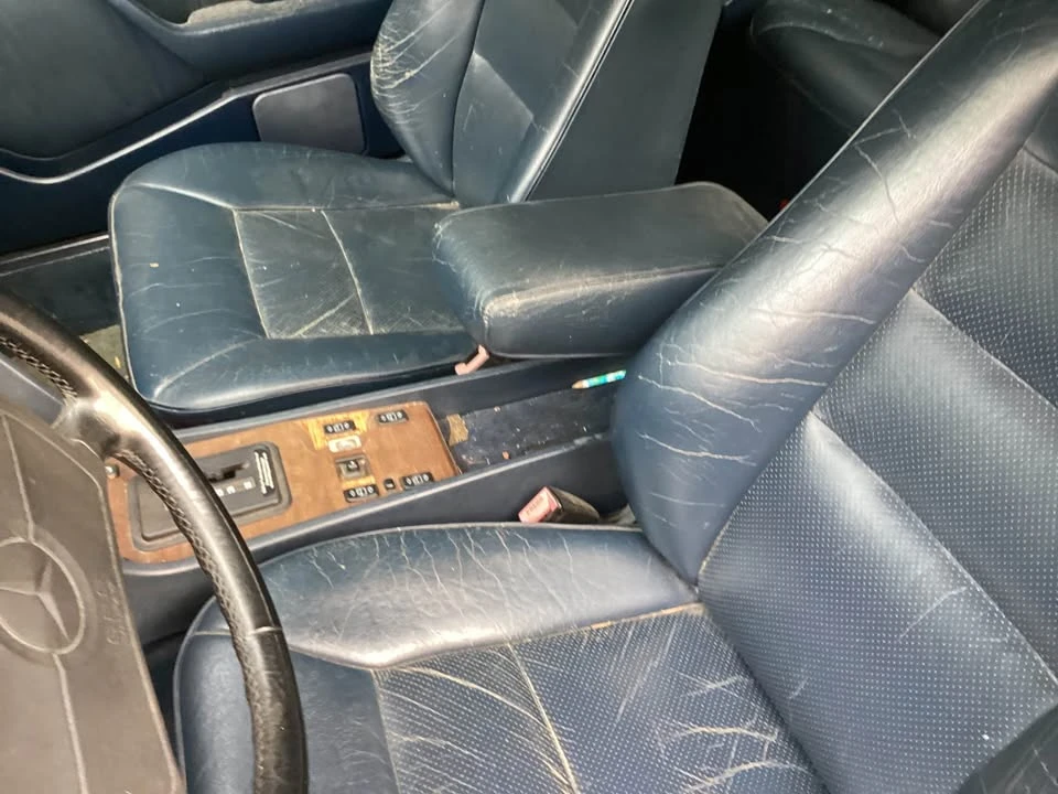 1990 Mercedes-Benz W124 E-Class - Image 10 of 14